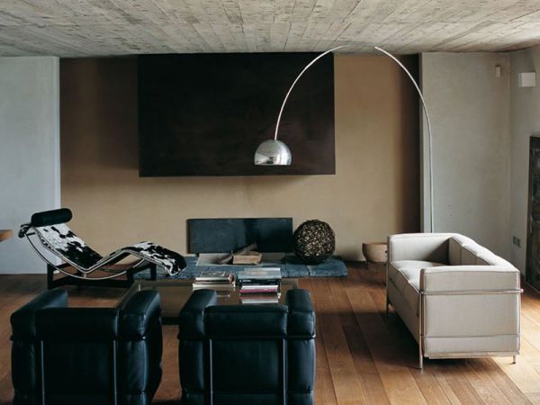Mini tavolino laterale bracciolo divano palissandro, Piccolo tavolo vassoio  moderno lato poltrona per salotto minimalista e contemporaneo -  Italia